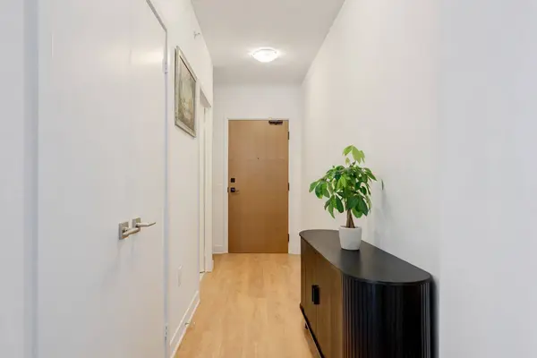 2920 Highway 7 RD #4807, Vaughan, ON L4K 0P4