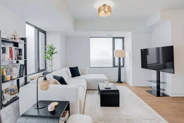 2920 Highway 7 RD #4807, Vaughan, ON L4K 0P4