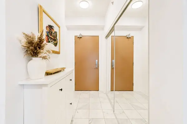520 Steeles AVE W #503, Vaughan, ON L4J 0H2