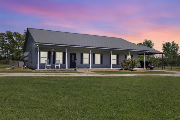 1389 Hollis RD, North Zulch, TX 77872