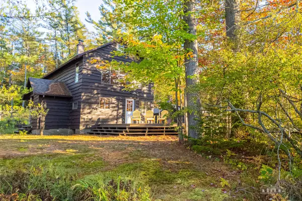 81 Hull RD, Rainbow Lake, NY 12976