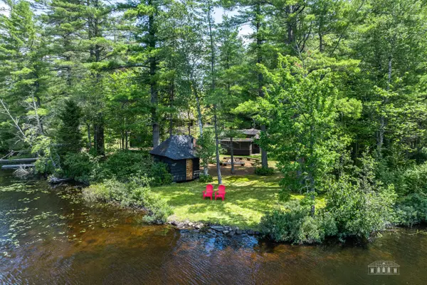 81 Hull RD, Rainbow Lake, NY 12976