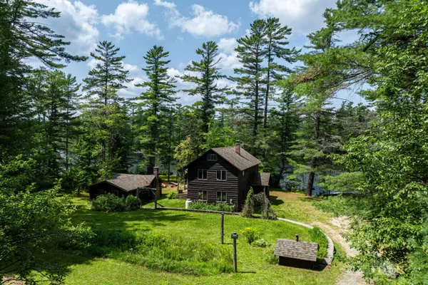 81 Hull RD, Rainbow Lake, NY 12976