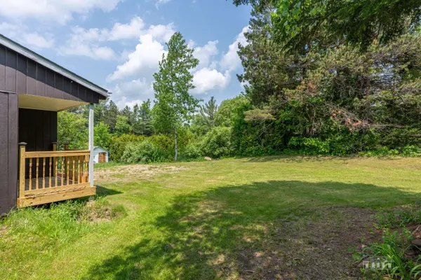 152 Old Military RD, Lake Placid, NY 12946