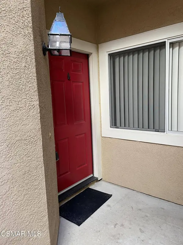 4922 Santo Drive, Oak Park, CA 91377