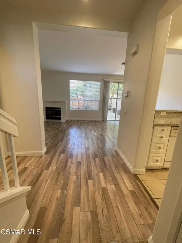 4922 Santo Drive, Oak Park, CA 91377