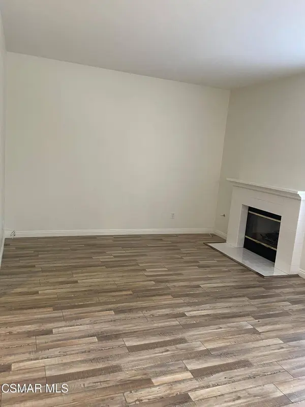 4922 Santo Drive, Oak Park, CA 91377