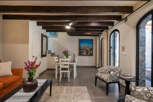 San Miguel De Allende, MX,Casa Biblioteca #52