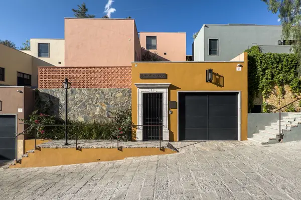 Casa Nobel – Elegant Living in the Heart of Guadiana, San Miguel De Allende, MX