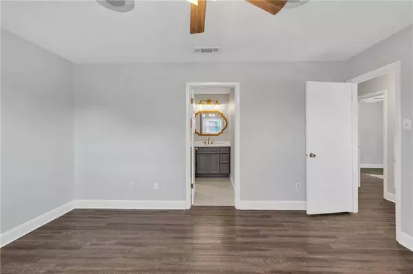 2101 HARVARD LN, Terrytown, LA 70056