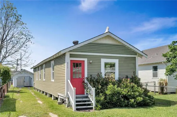 826 AVENUE B AVE, Westwego, LA 70094