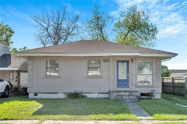 1012 CENTER ST, Arabi, LA 70032