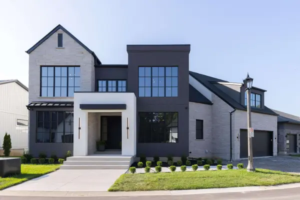 6 Fedorkow LN, Niagara-on-the-lake, ON L0S 1J1