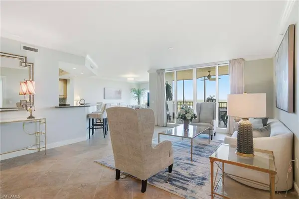 1060 Borghese LN #1503, Naples, FL 34114
