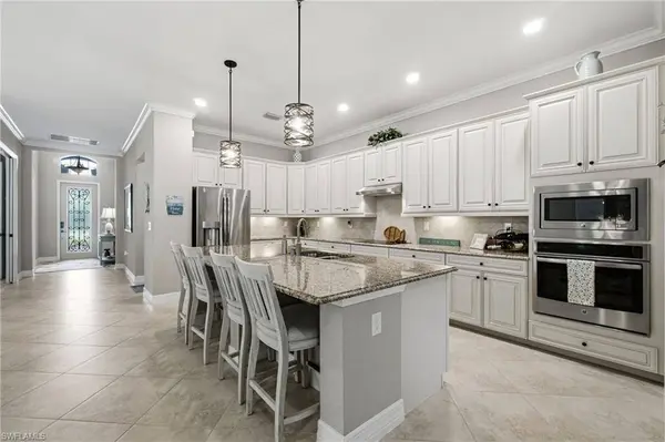 12764 Kinross LN, Naples, FL 34120