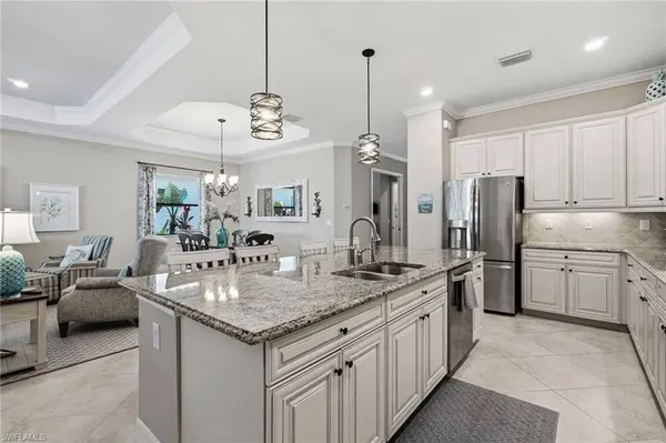 12764 Kinross LN, Naples, FL 34120