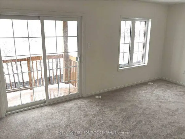 2637 Deputy Minister PATH, Oshawa, ON L1L 0M7
