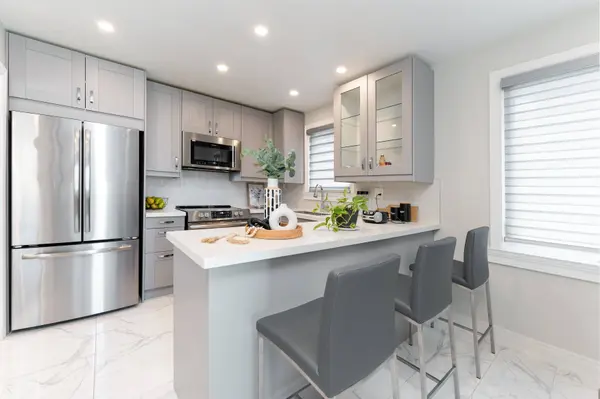 767 Phillip Murray AVE, Oshawa, ON L1J 1J2