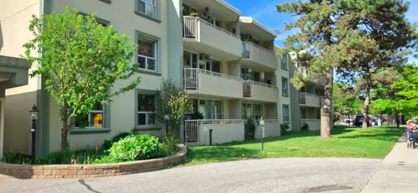70 Old Sheppard AVE #315, Toronto C15, ON M2J 3L6