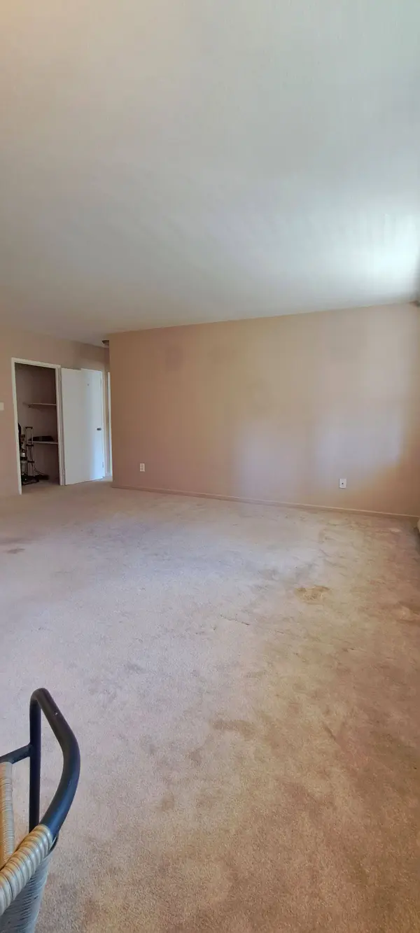 70 Old Sheppard AVE #315, Toronto C15, ON M2J 3L6
