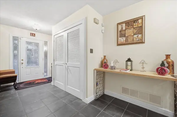 14 Hillman DR, Ajax, ON L1S 6Y3