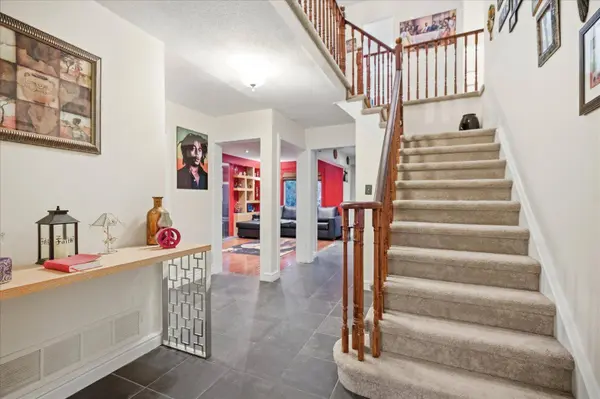 14 Hillman DR, Ajax, ON L1S 6Y3