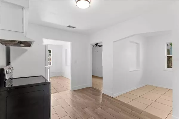 5035 4TH AVE S, St Petersburg, FL 33707