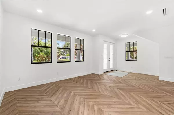 401 PARK BLVD, Oldsmar, FL 34677