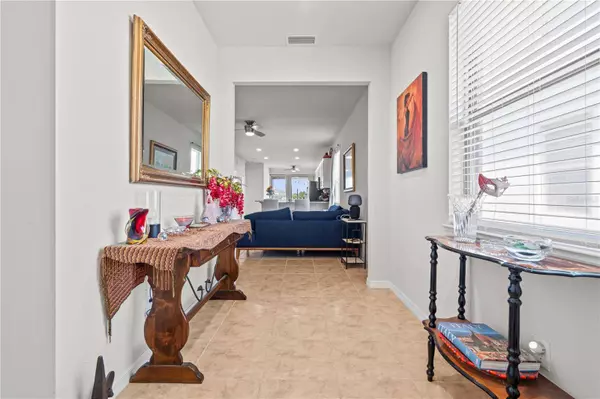 5339 FALLEN LEAF DR, Riverview, FL 33578