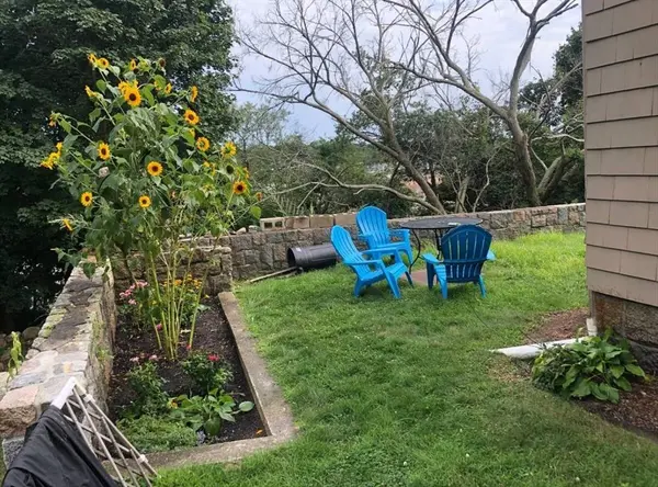 17 Silva Ct. #1L, Gloucester, MA 01930
