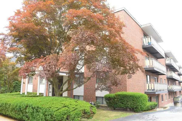 100 Grand View Avenue #10C