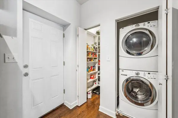 2204 W Winona ST #1, Chicago, IL 60625