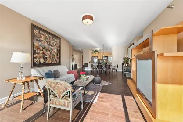 1335 S Prairie AVE #607, Chicago, IL 60605