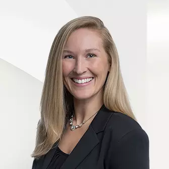 advisorphoto-lewissarah-s-web-small