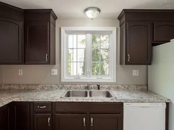 90A Loxwood St, Worcester, MA 01604