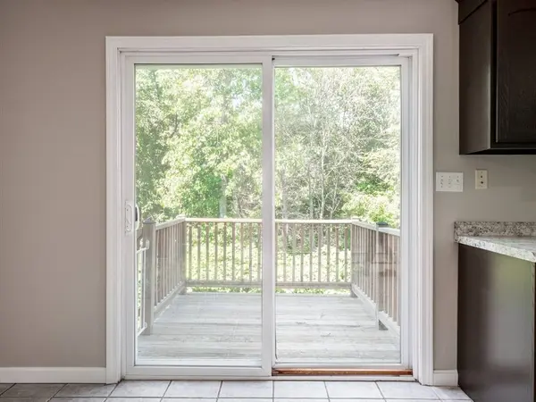 90A Loxwood St, Worcester, MA 01604