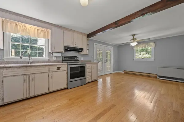 135 Musquash RD, Hudson, NH 03051