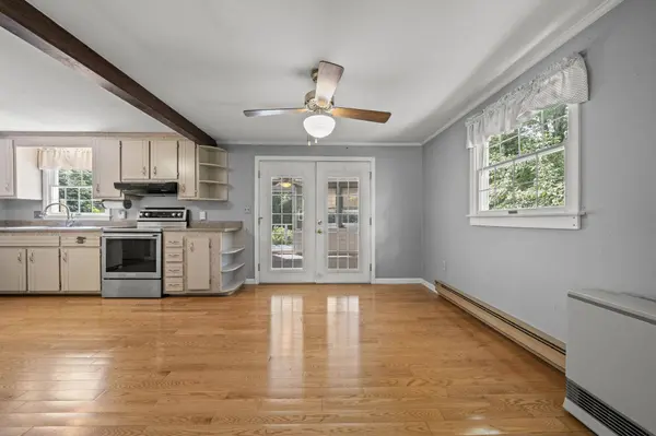 135 Musquash RD, Hudson, NH 03051