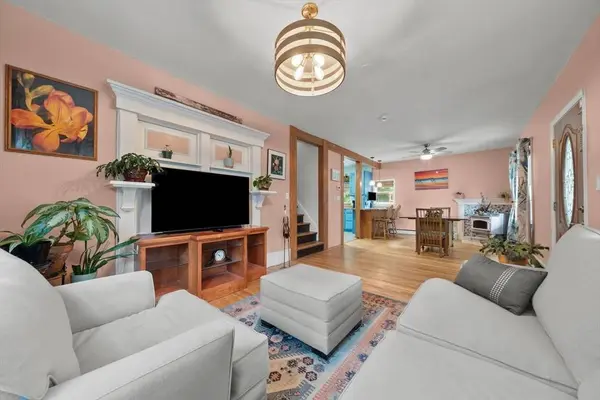 5 Breck St, Worcester, MA 01605