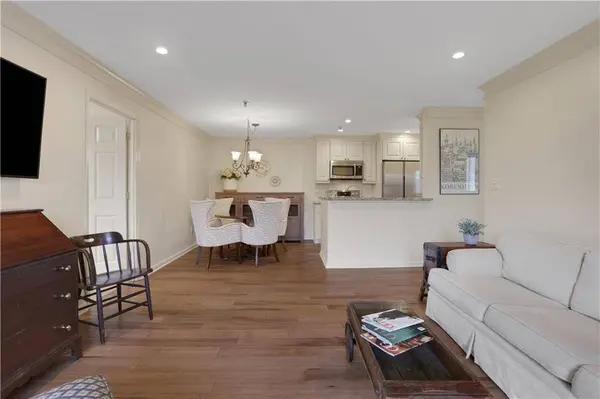 300 Johnson Ferry RD NE #B206, Sandy Springs, GA 30328