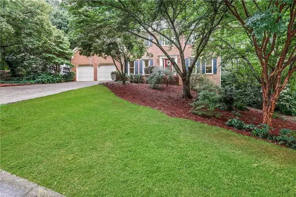 2405 Woodbridge DR, Marietta, GA 30066