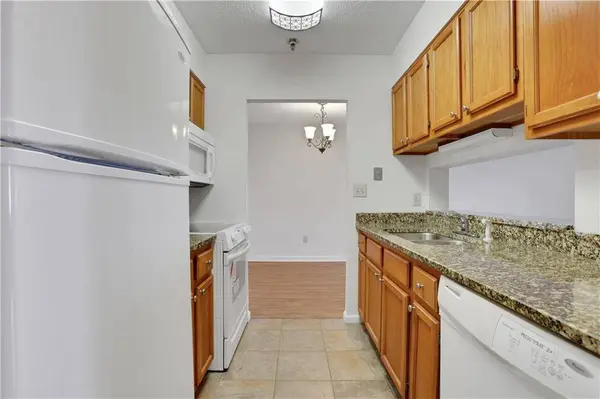 300 Johnson Ferry RD NE #B1002, Sandy Springs, GA 30328