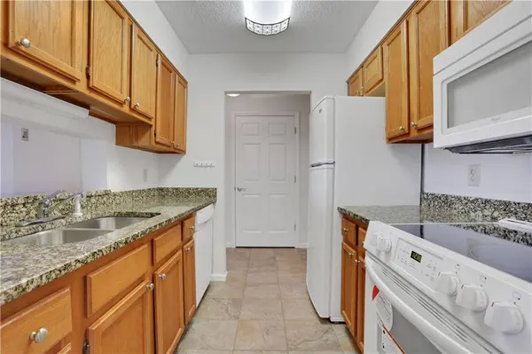 300 Johnson Ferry RD NE #B1002, Sandy Springs, GA 30328