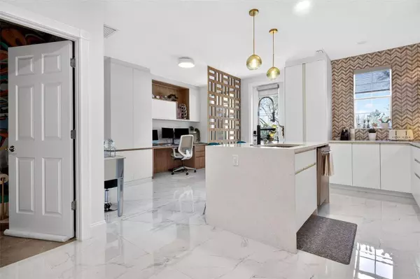 11963 JAMES BAY DR, Orlando, FL 32827