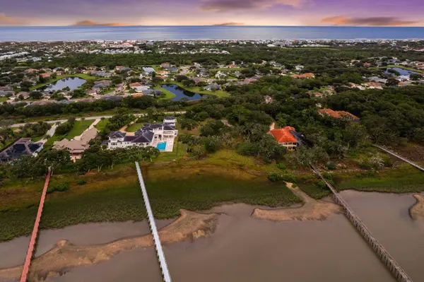 949 N Griffin Shores Dr, St Augustine, FL 32080