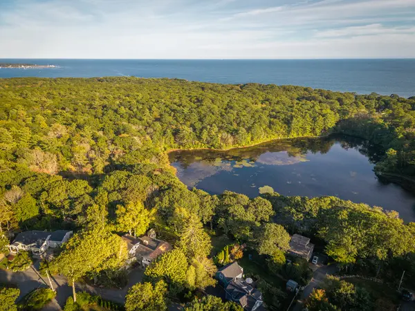 45 Englewood Rd, Gloucester, MA 01930-5234