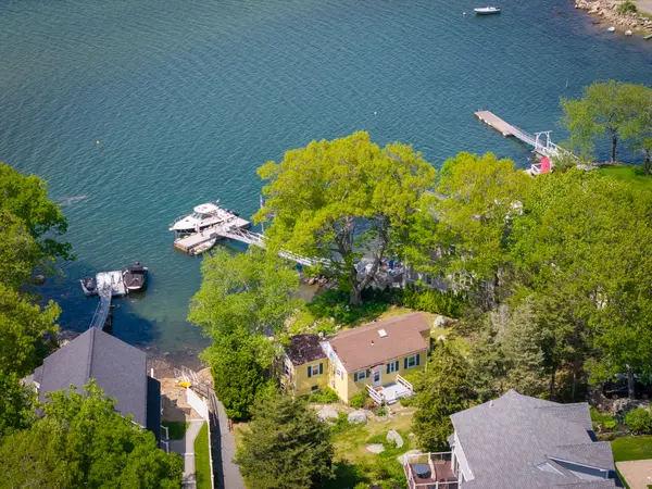 16 Tidal Cove Way, Gloucester, MA 01930-6402
