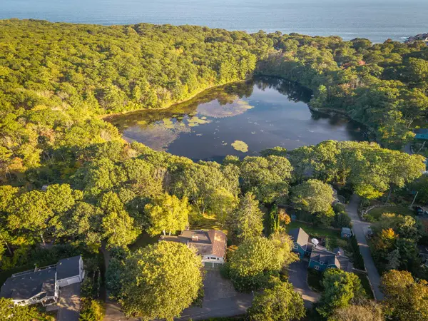 45 Englewood Rd, Gloucester, MA 01930-5234
