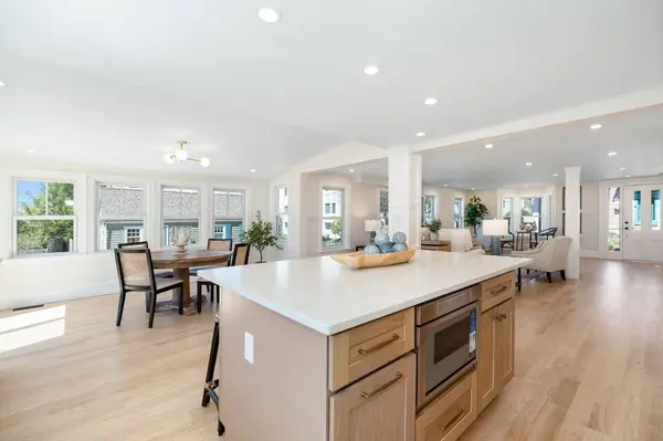 10 Fremont St, Gloucester, MA 01930