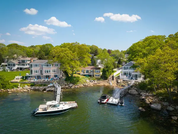 16 Tidal Cove Way, Gloucester, MA 01930-6402